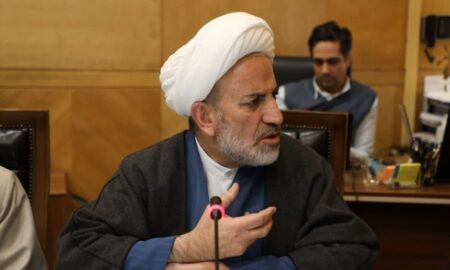 أخذ موافقت ردیف‌دار شدن شبکه فاضلاب فریدونشهر