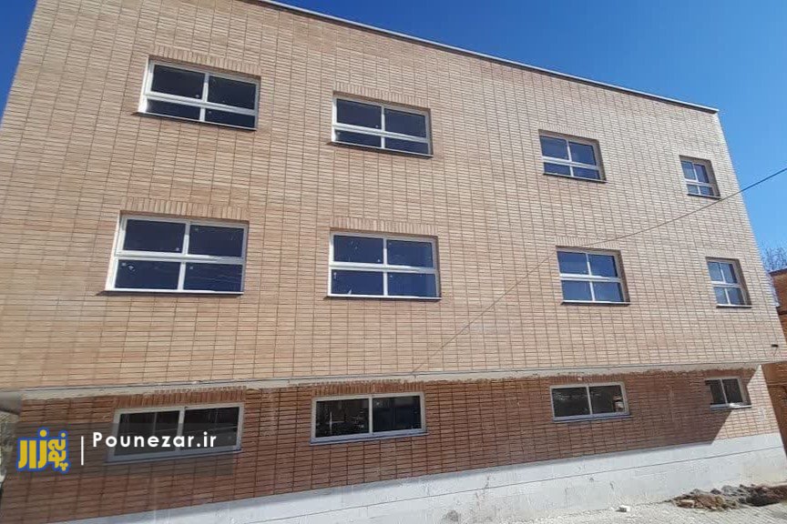 پیشرفت 90 درصدی پروژه کتابخانه عمومی فریدونشهر